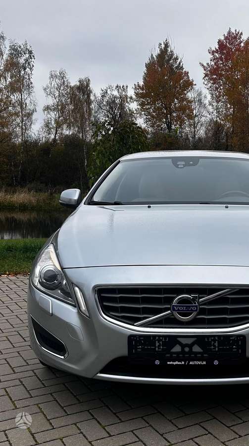Volvo V60, 2.0 l., Универсал