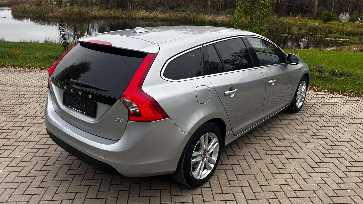 Volvo V60, 2.0 l., Универсал