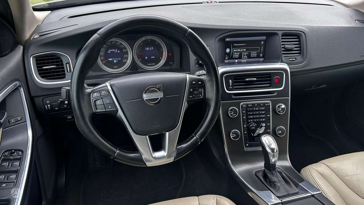Volvo V60, 2.0 l., Универсал