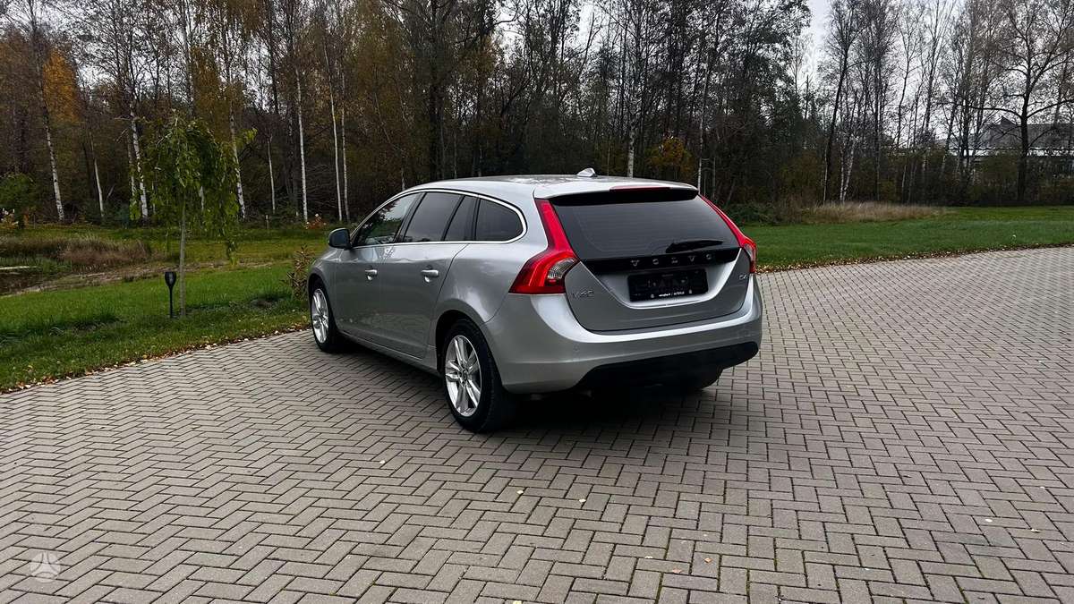 Volvo V60, 2.0 l., Универсал