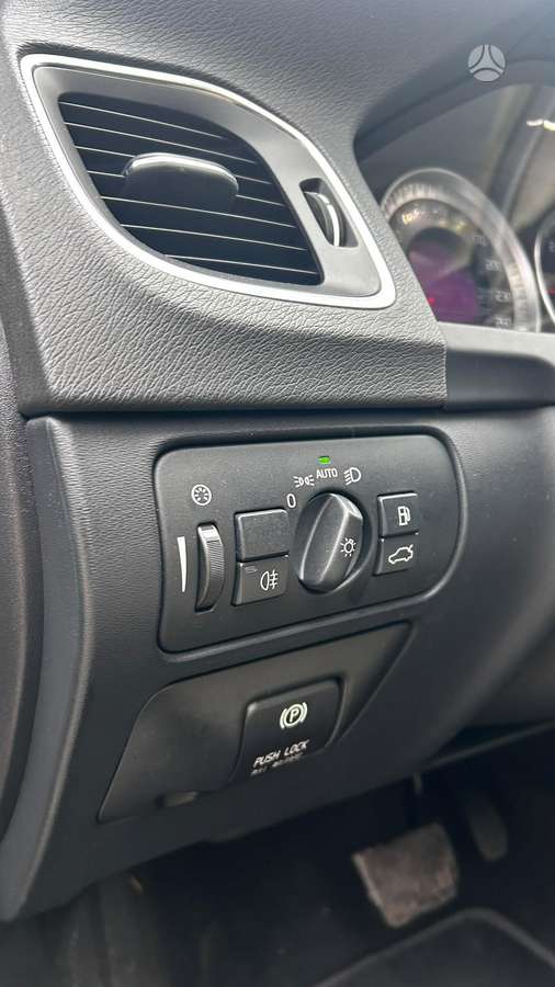 Volvo V60, 2.0 l., Универсал