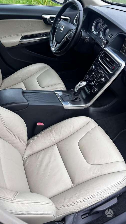 Volvo V60, 2.0 l., Универсал