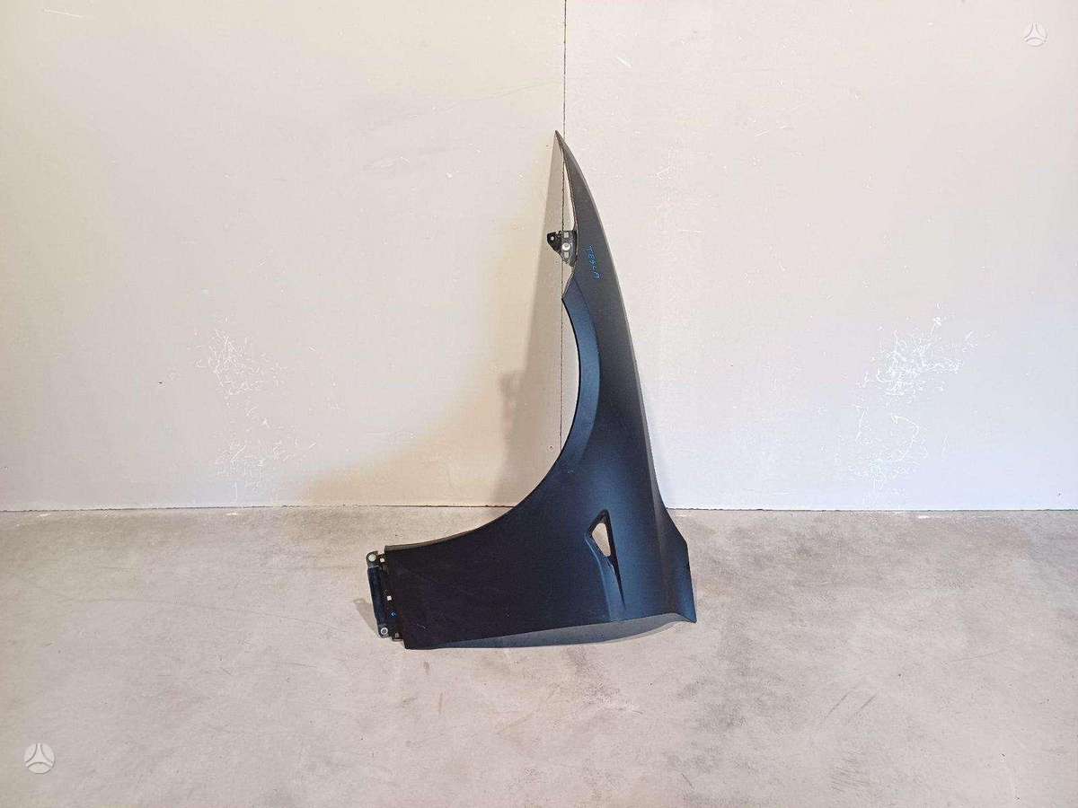 Tesla Model S spārni