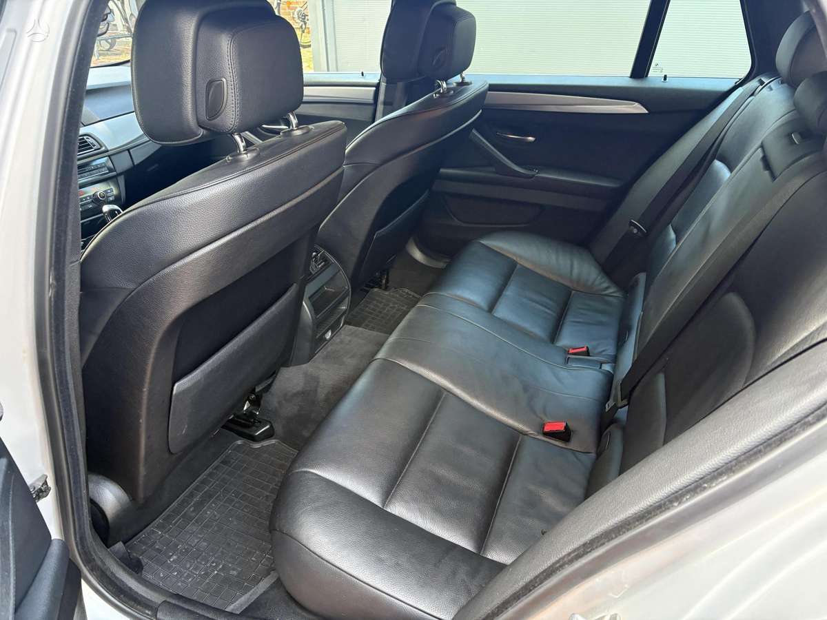 BMW 525, 3.0 l., Универсал