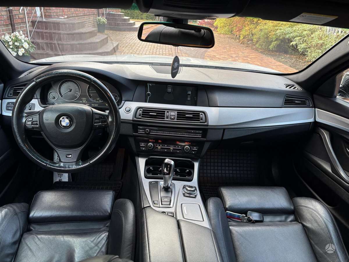 BMW 525, 3.0 l., Универсал