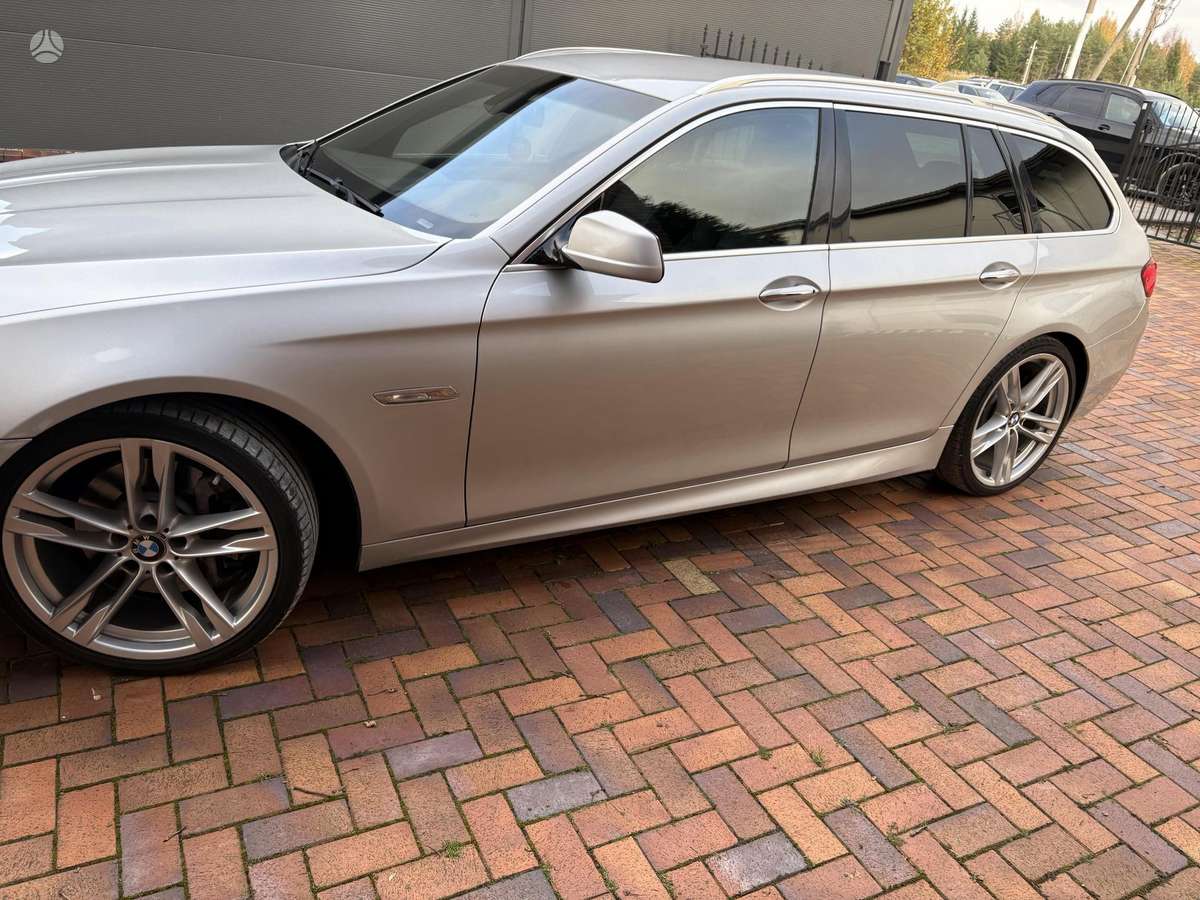 BMW 525, 3.0 l., Универсал