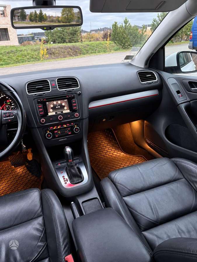 Volkswagen Golf, hatchback