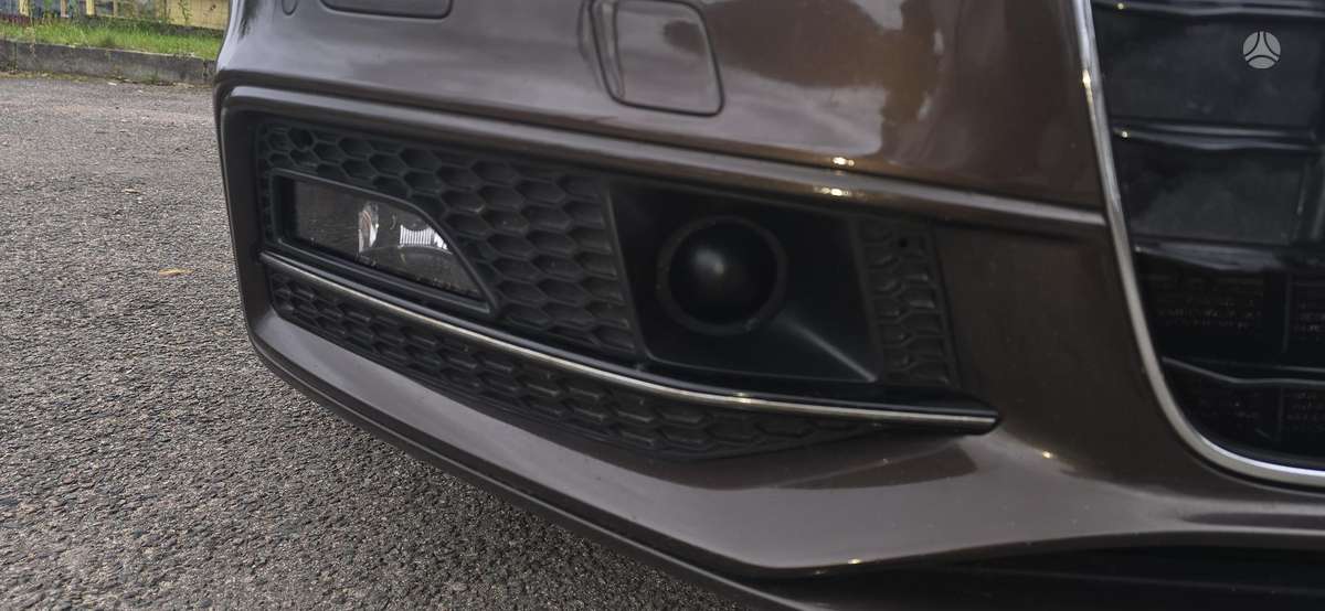 Audi A4, 2.0 l., Универсал