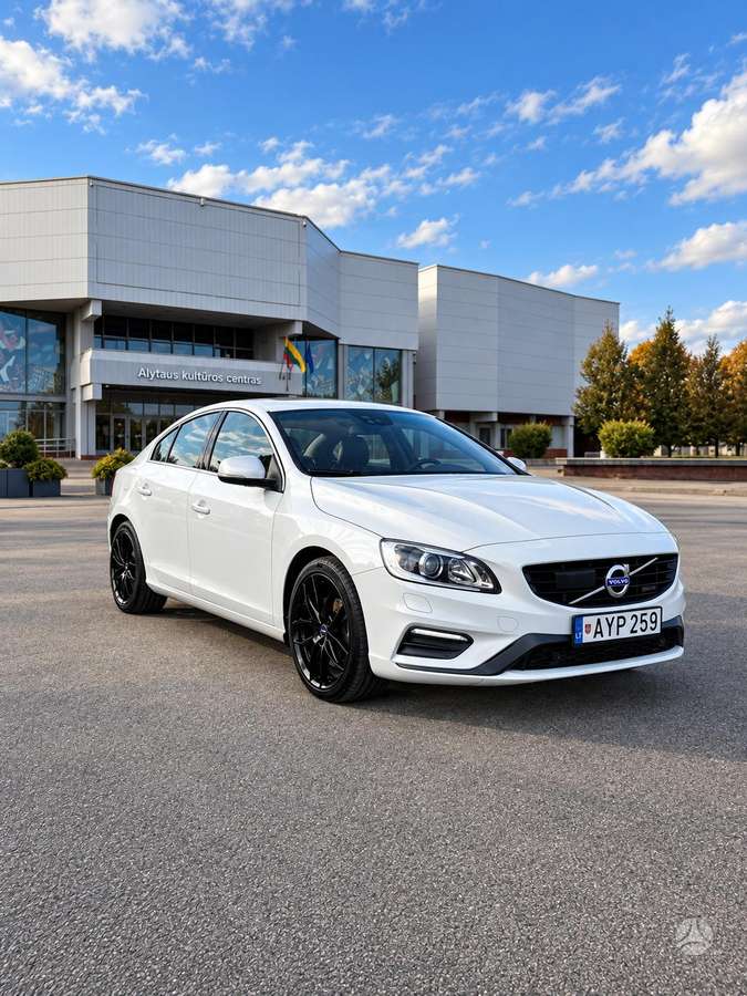 Volvo S60