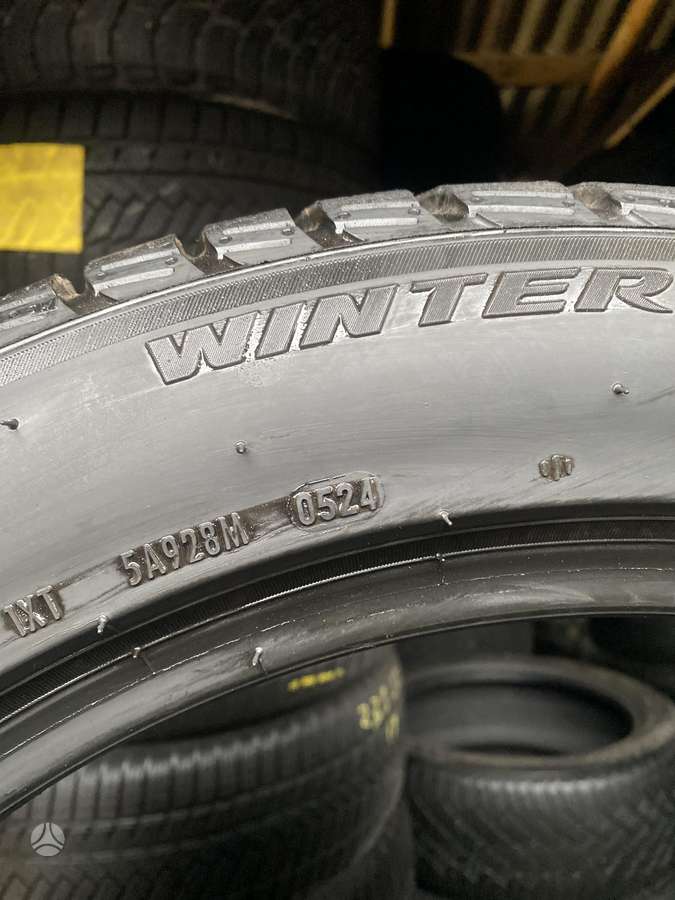 Pirelli, зимние 255/45 R19