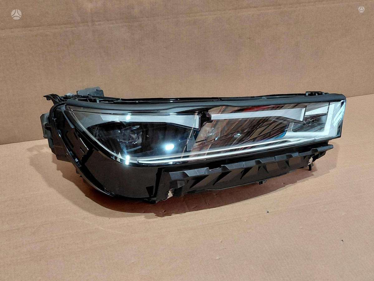 BMW iX žibintai