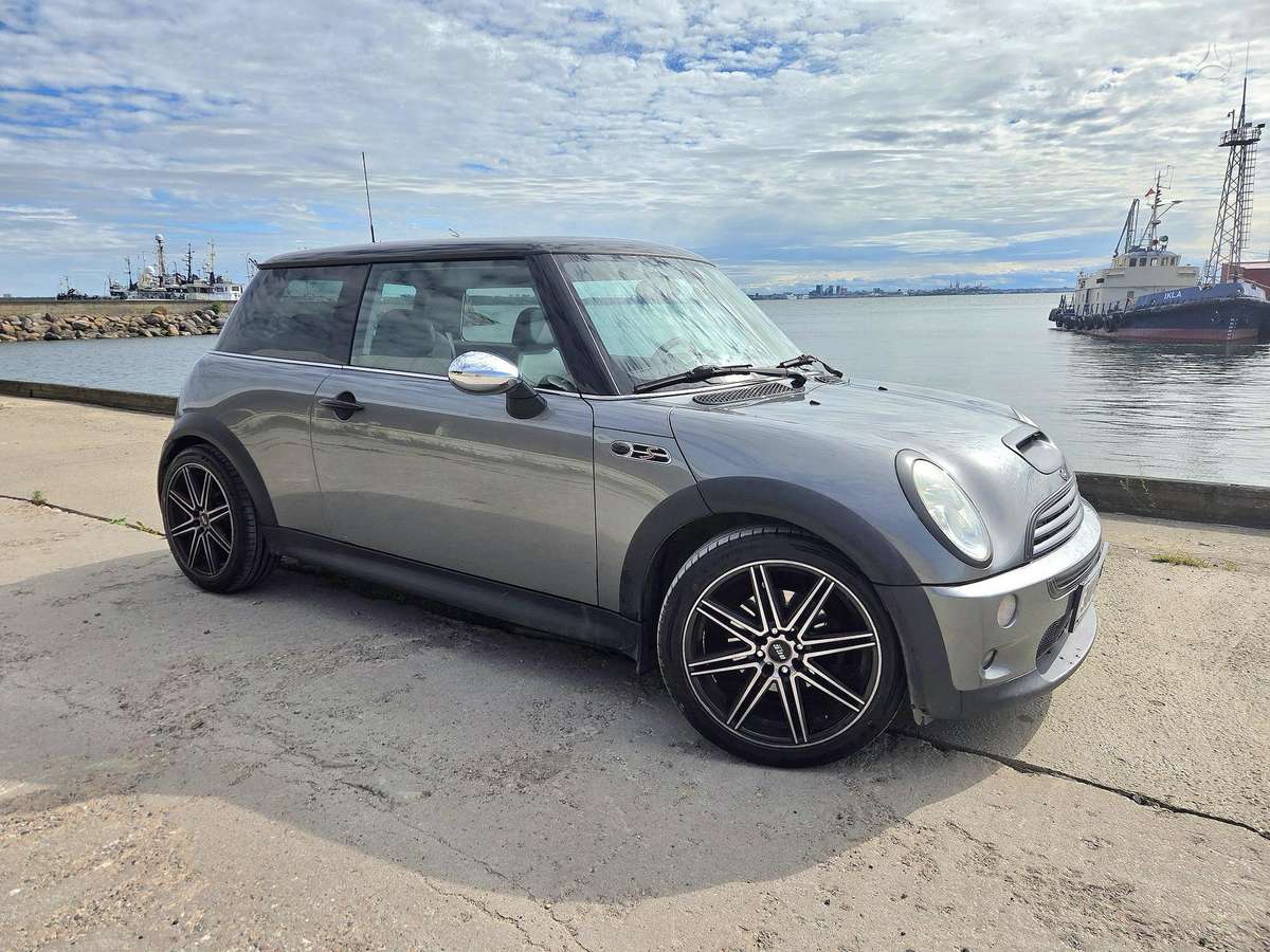 Mini Cooper S, Хэтчбек