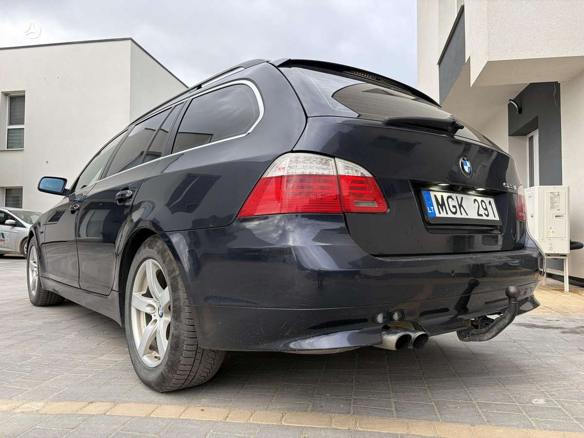 BMW 523, 2.5 l., Универсал