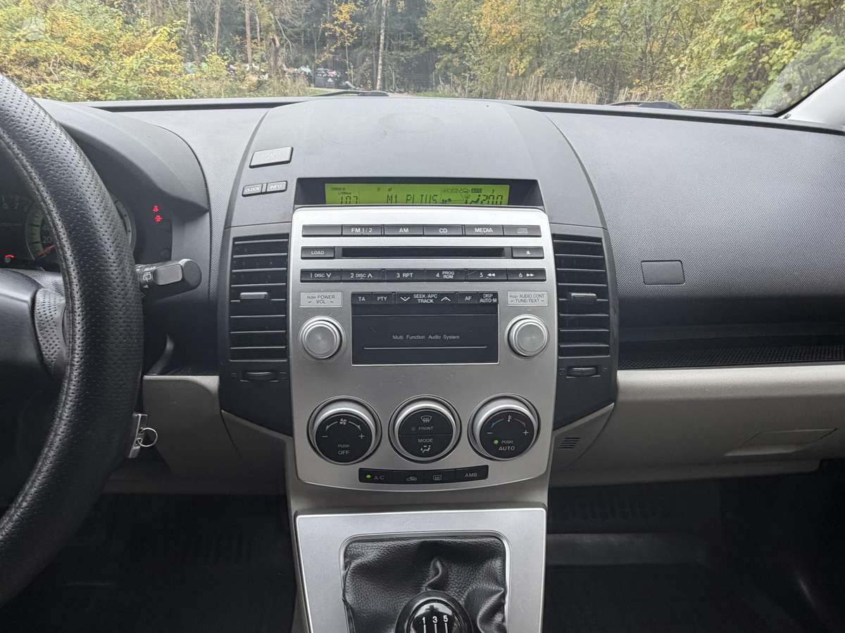 Mazda 5, 2.0 l., Минивэн