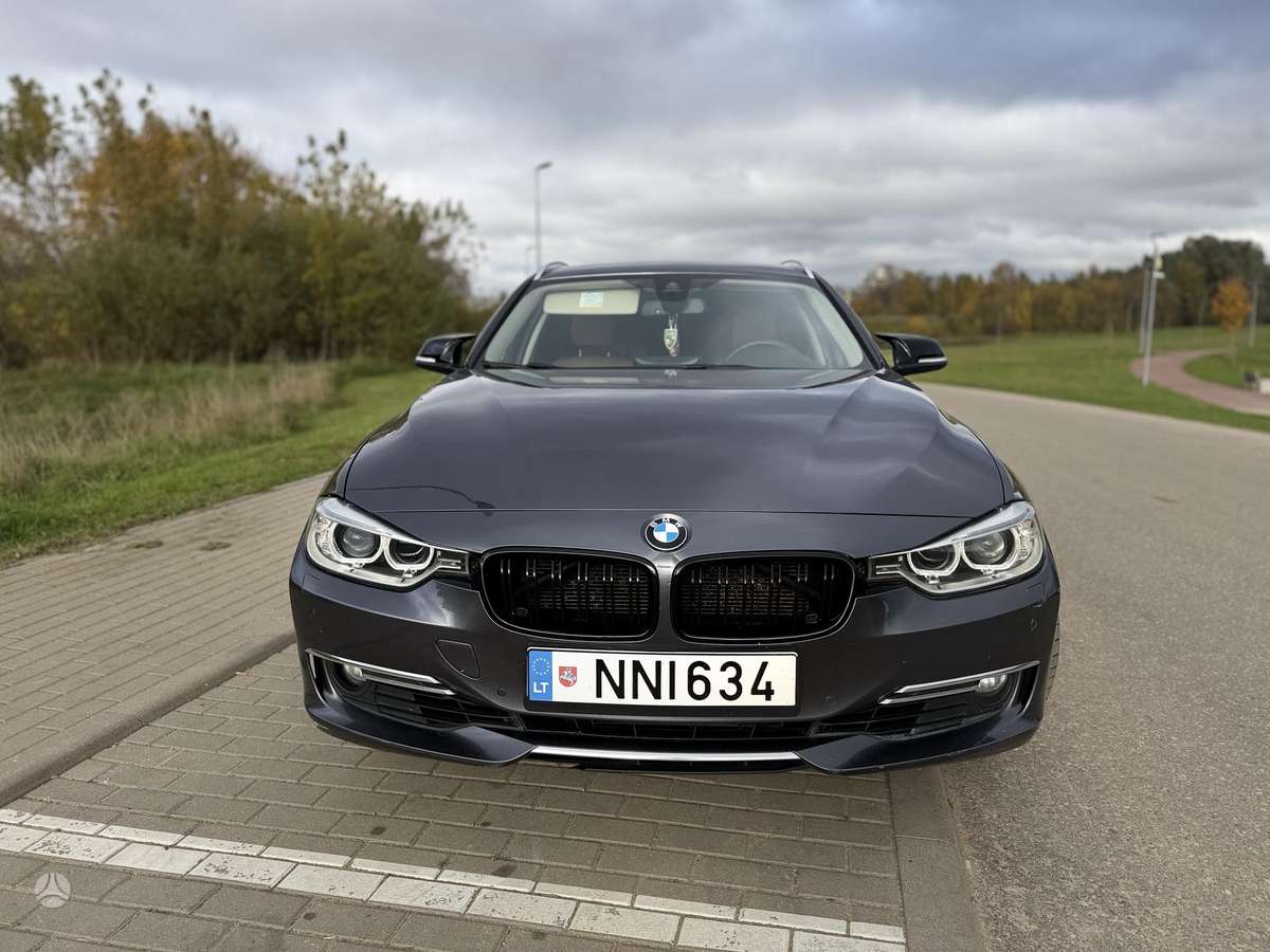 BMW 330, Универсал