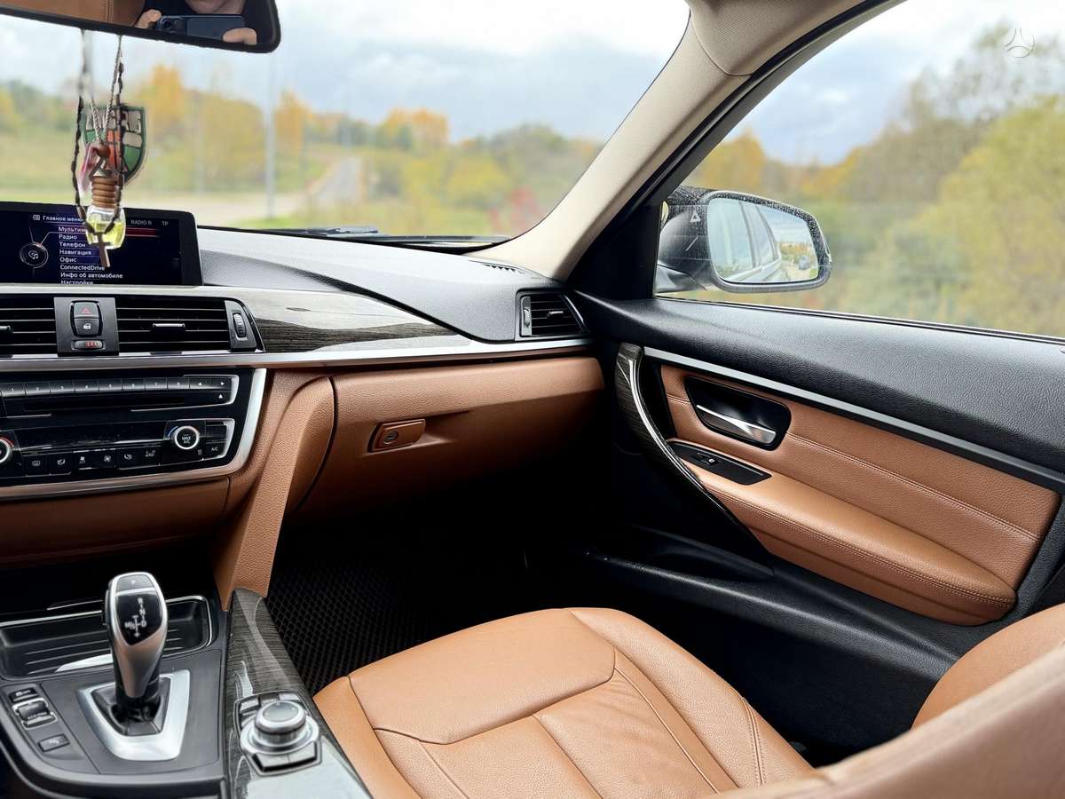 BMW 330, wagon