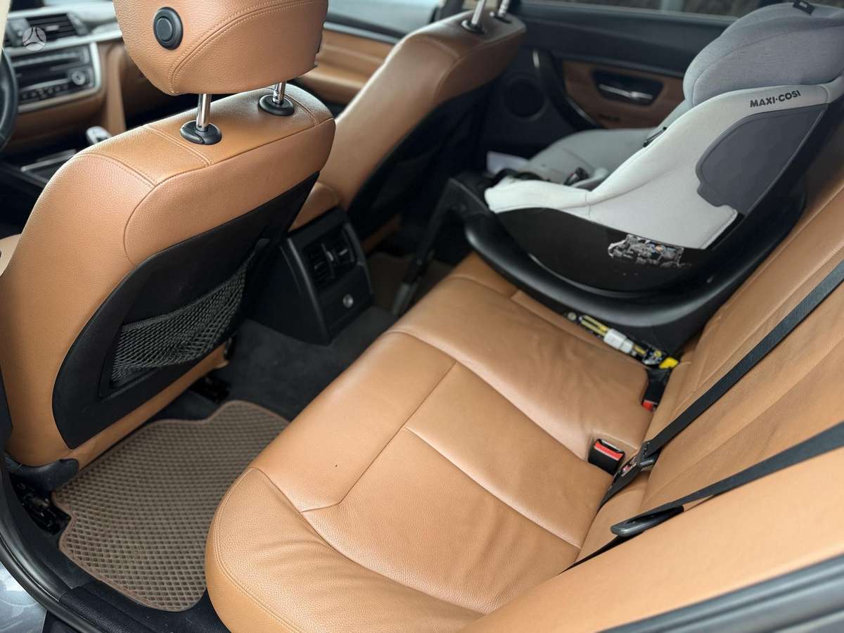 BMW 330, wagon