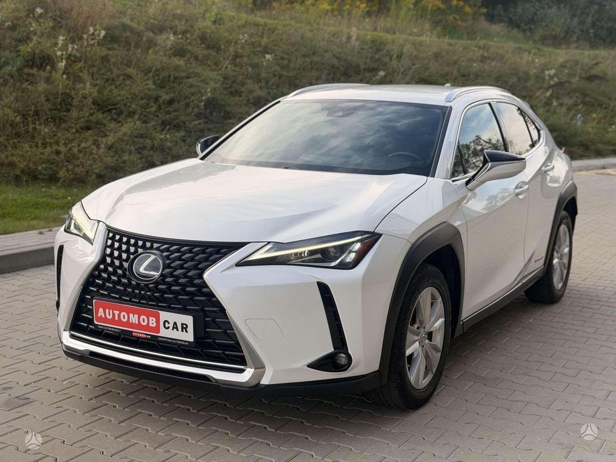 Lexus UX 250h