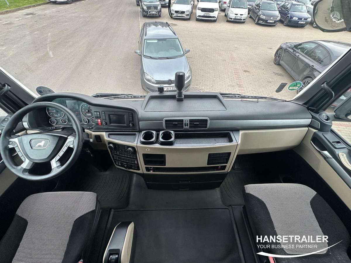 MAN TGX 18.460, 2 спальных места