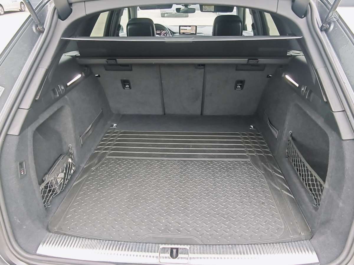 Audi A4, 3.0 l., wagon