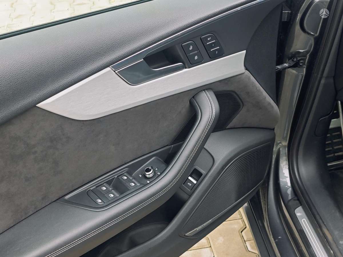 Audi A4, 3.0 l., universalas