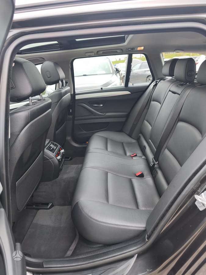 BMW 520, 2.0 l., Универсал