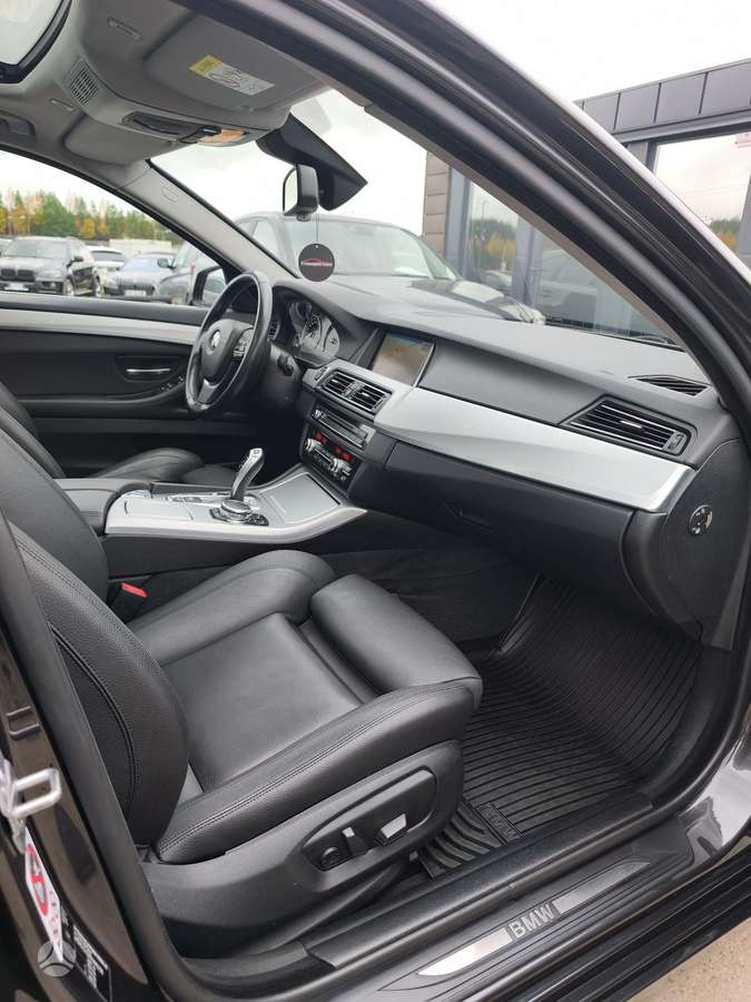BMW 520, 2.0 l., Универсал