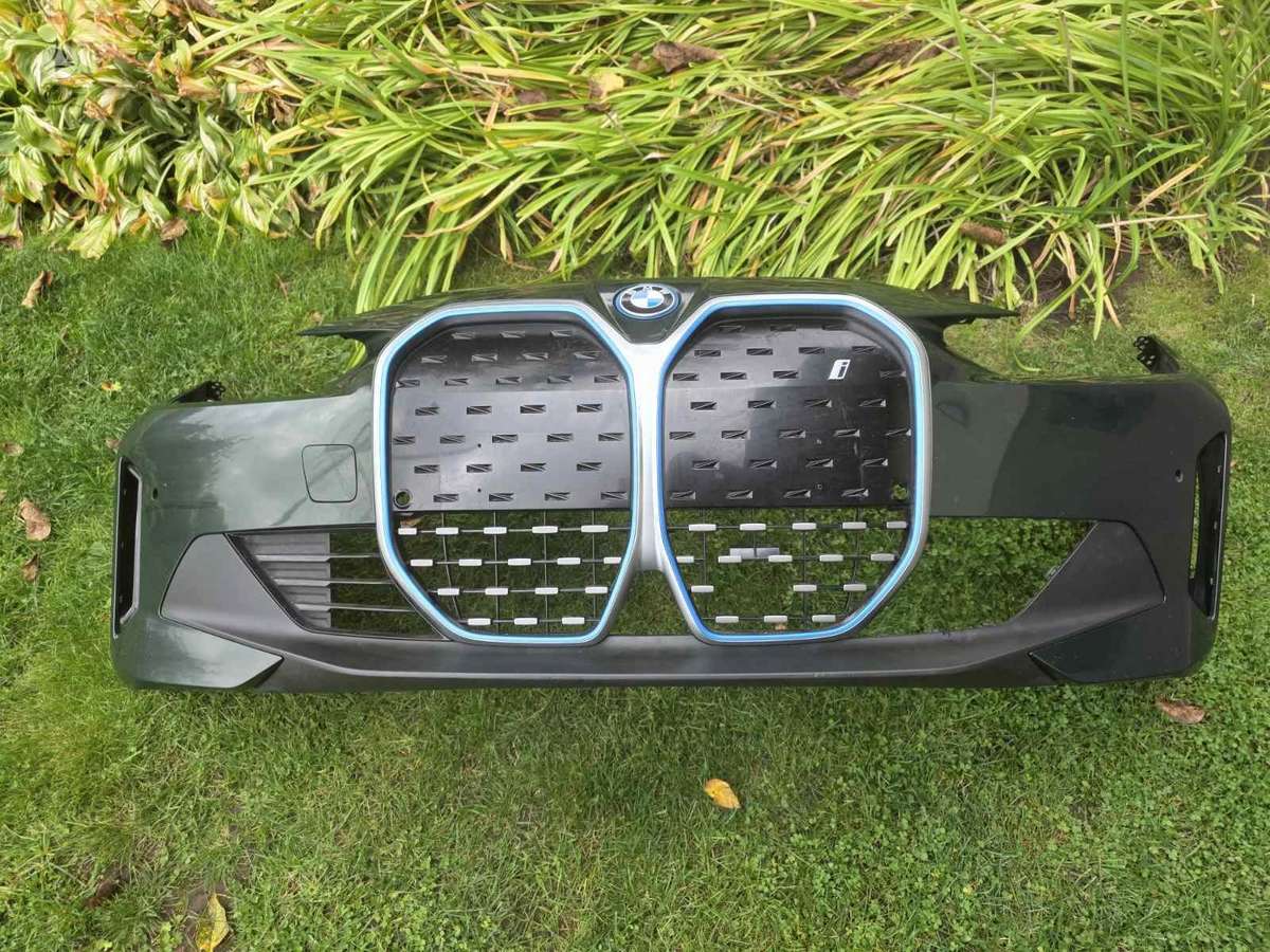 BMW i4 bamperi