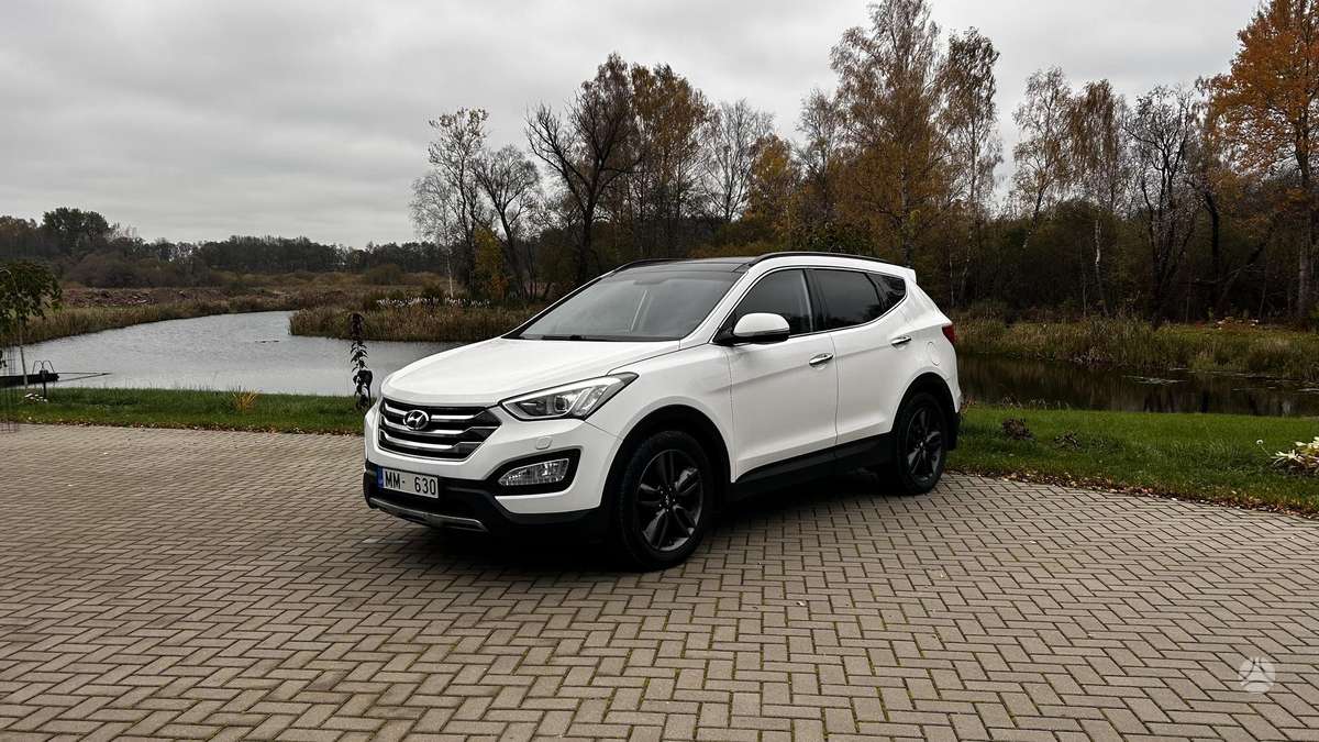 Hyundai Grand Santa Fe