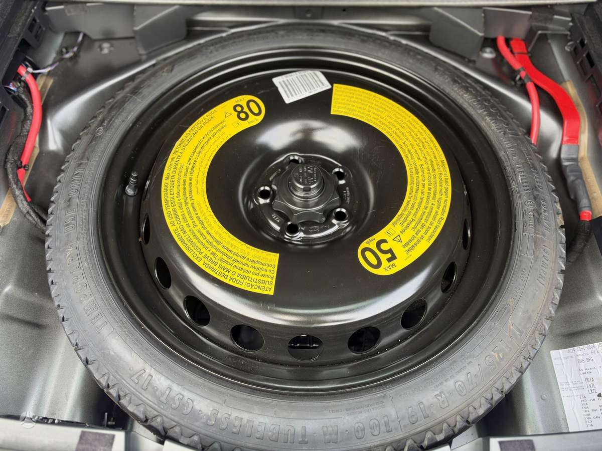 Audi A4, 2.0 l., universalas