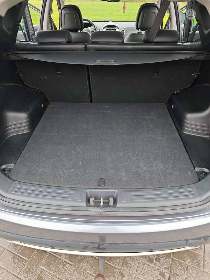 Hyundai ix35 2012 — rear view