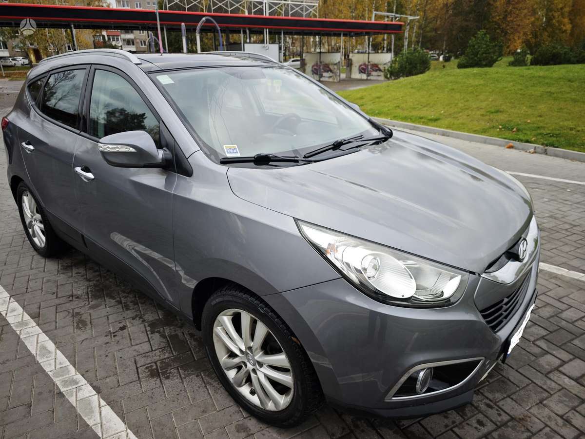 Hyundai ix35 2012 — photo 8