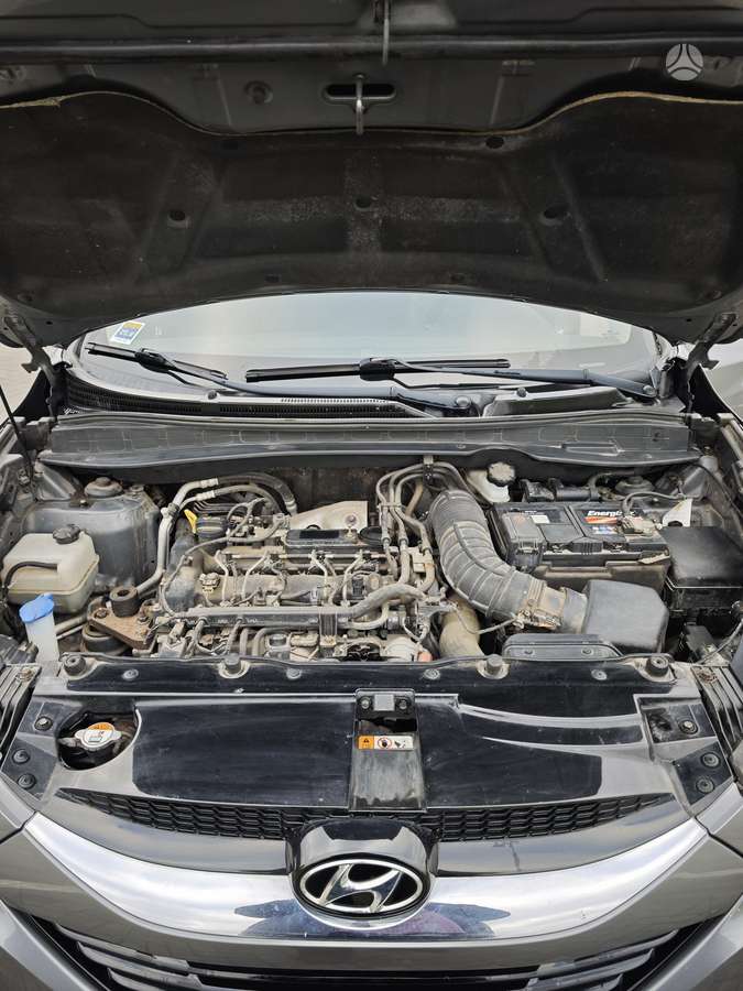 Hyundai ix35 2012 — photo 13