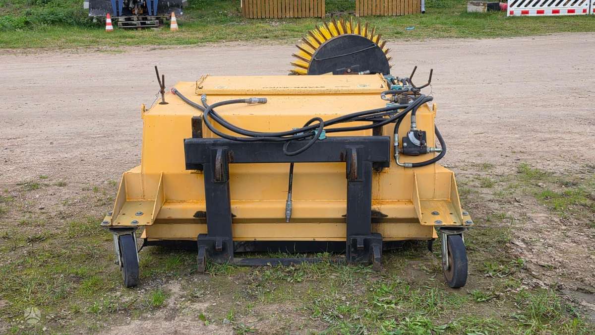 -Kita- BM1500, frontal loader