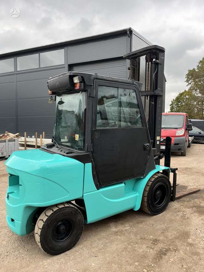 Mitsubishi FD30k, forklifts