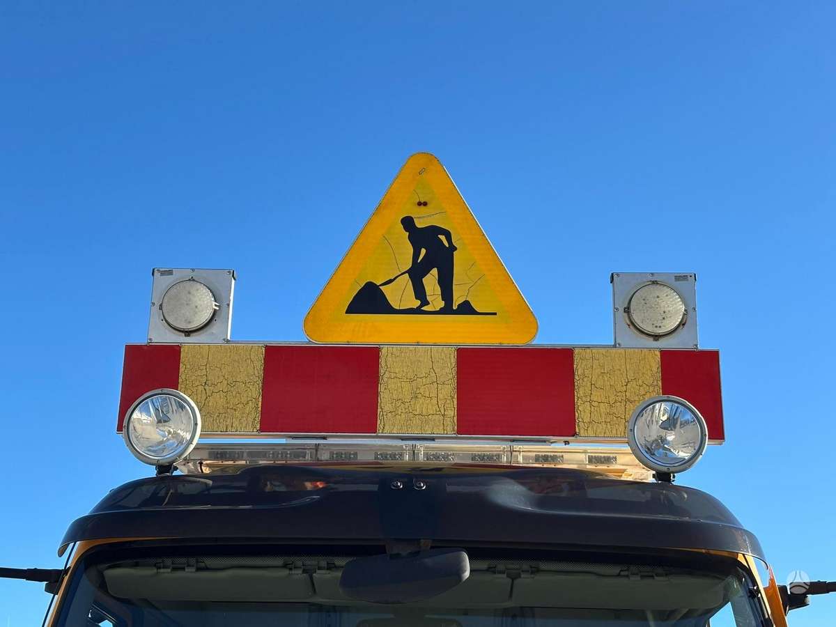 Volvo FL-280, hooklift trucks