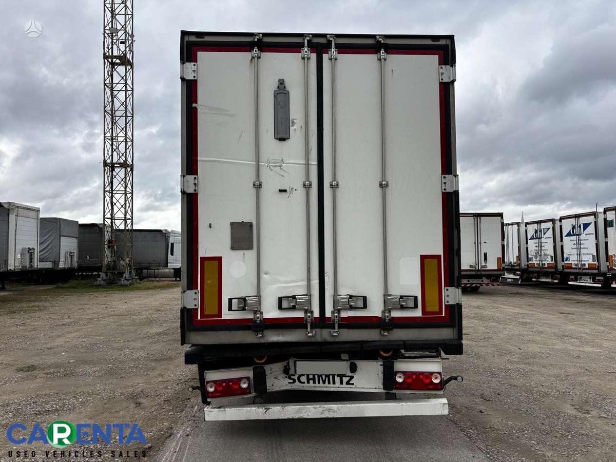 Schmitz SKO 24 Crached FP60, refrigerated