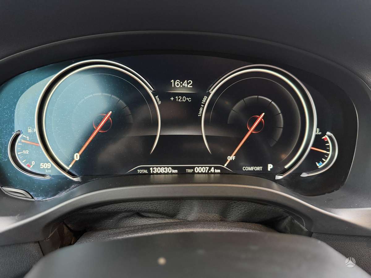 BMW X3, 2.0 l., off-road / crossover