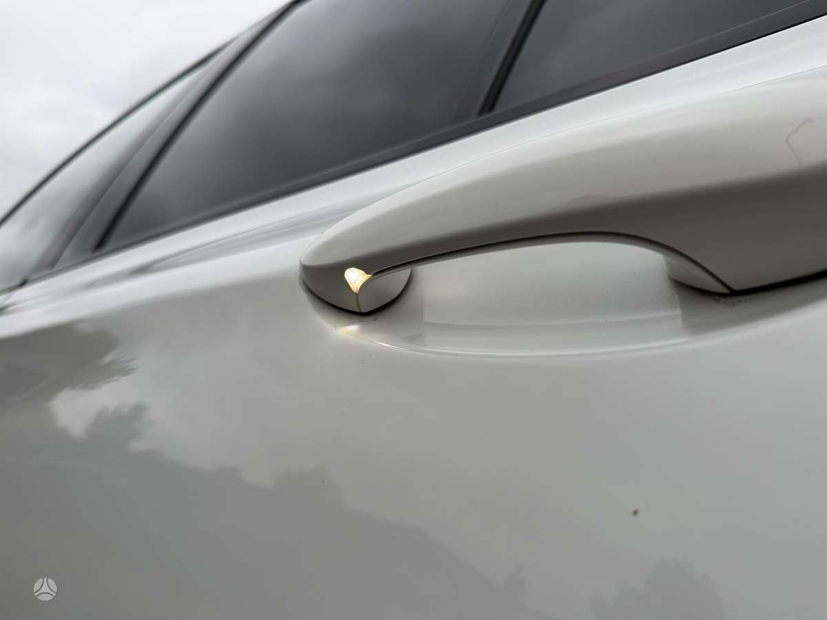 BMW X3, 2.0 l., off-road / crossover