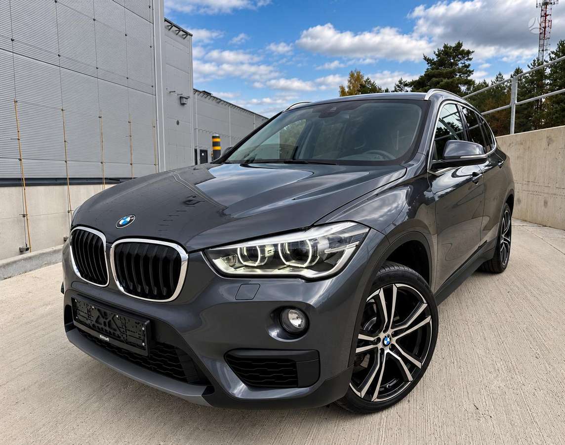 BMW X1