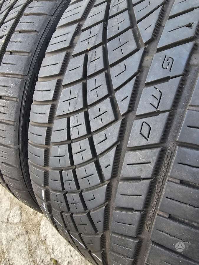 Continental, universalios 245/35 R19