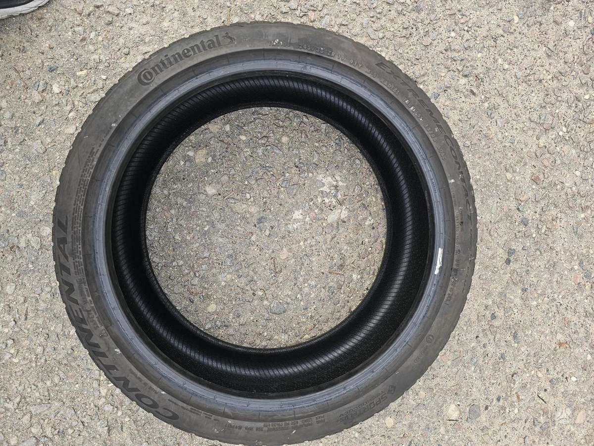 Continental, всесезонные 245/35 R19