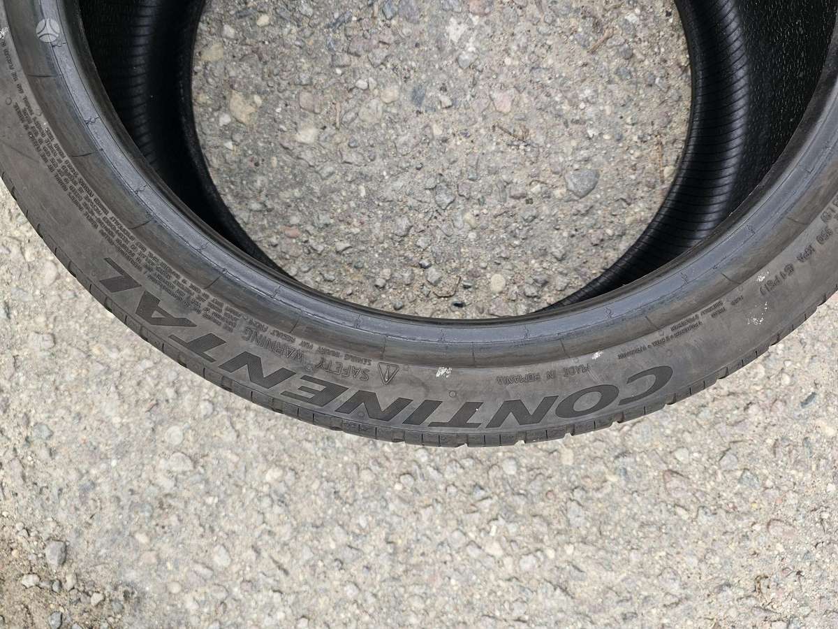 Continental, всесезонные 245/35 R19