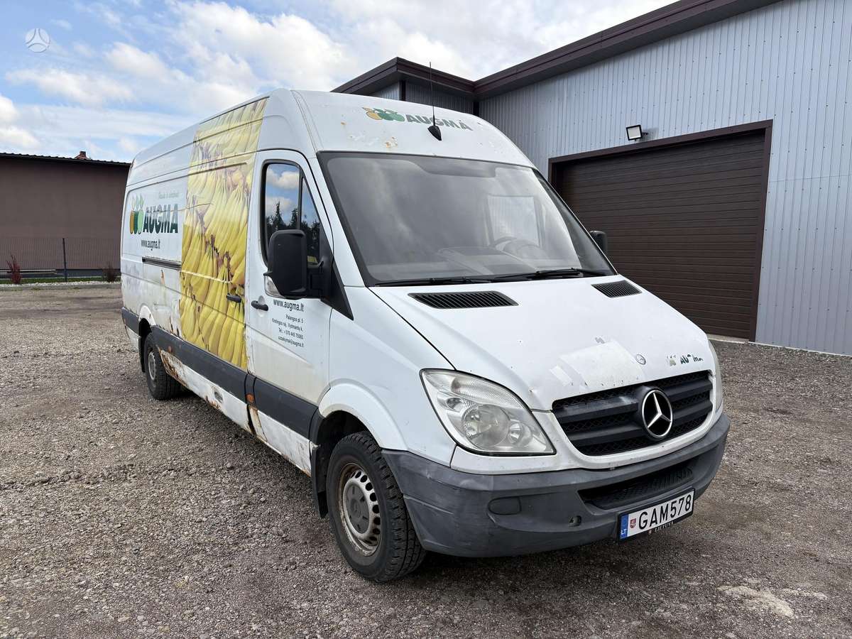 Mercedes-Benz Sprinter