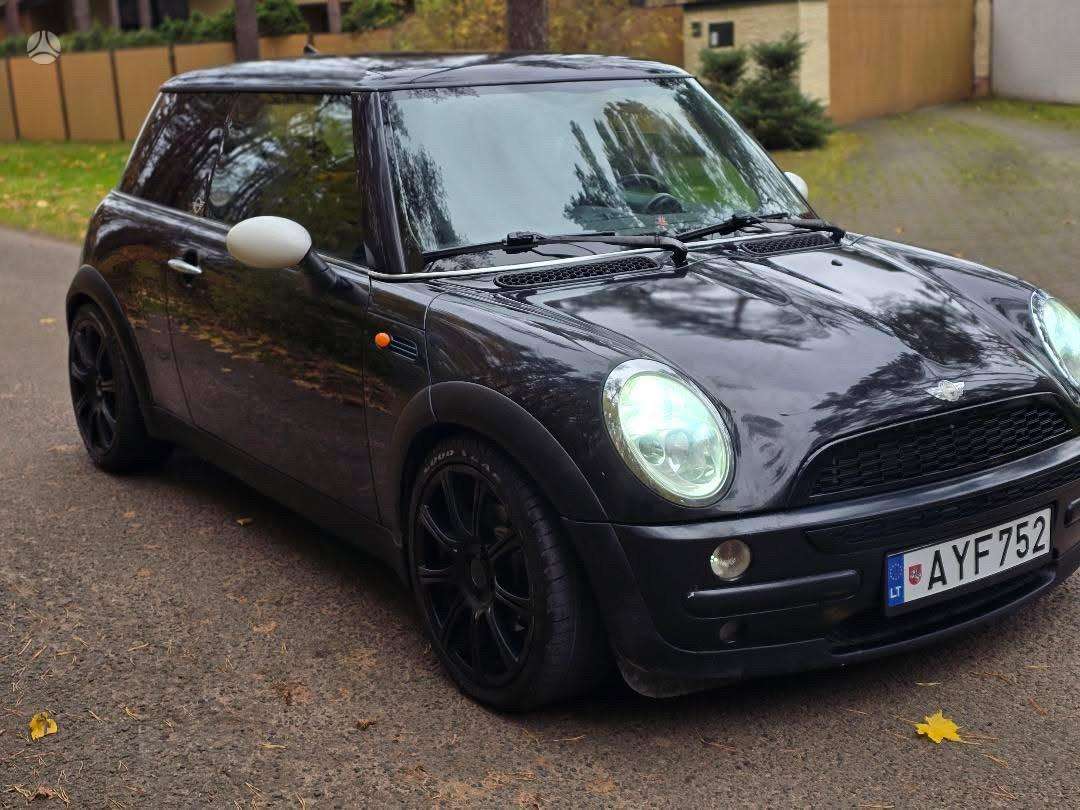 Mini Cooper, 1.6 l., hatchback
