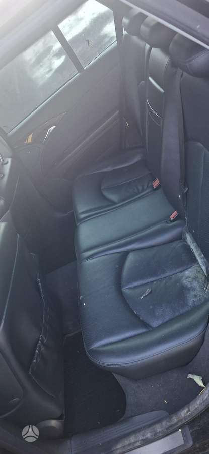 Mercedes-Benz E260 по частям. Dalimis