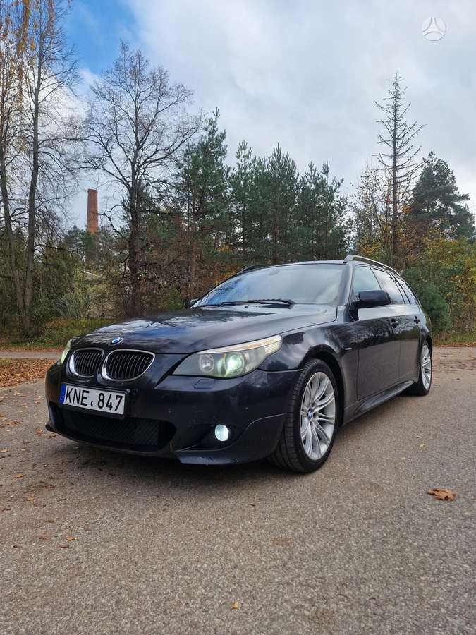 BMW 530
