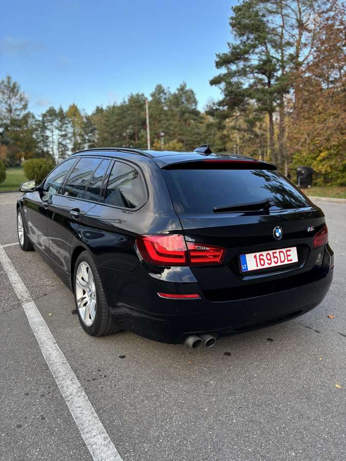 BMW 520, Универсал