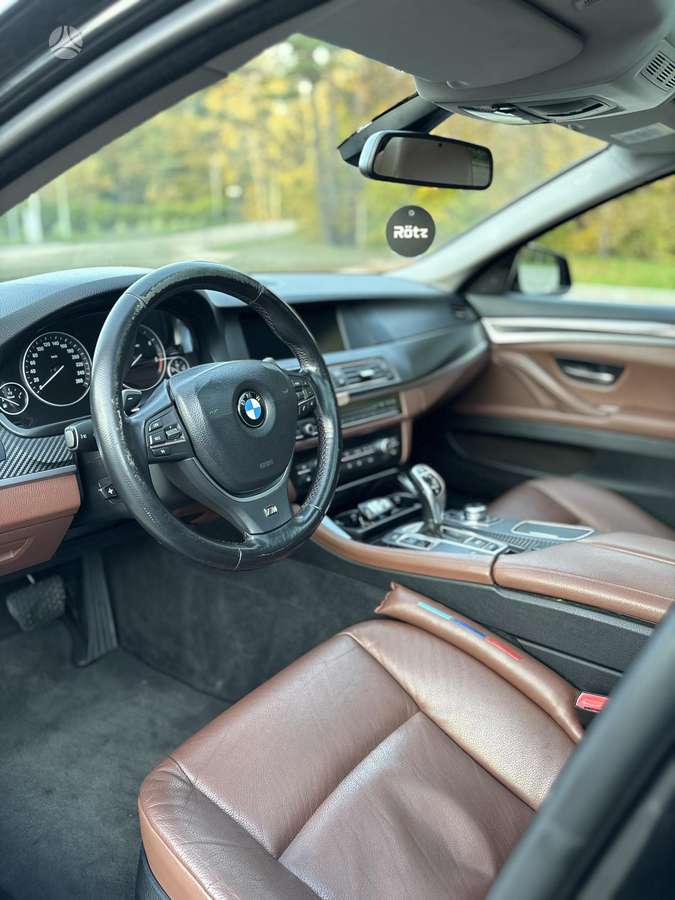 BMW 520, Универсал