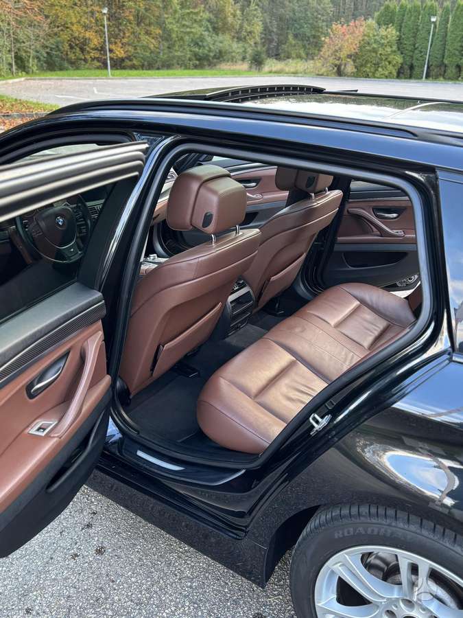 BMW 520, Универсал
